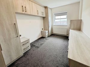Bedroom- click for photo gallery